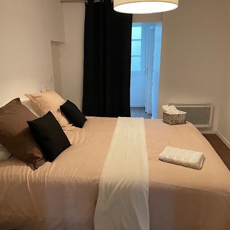T1 Bis 35 M2 Lit Queen Size Tout Equipe Pau Kültér fotó