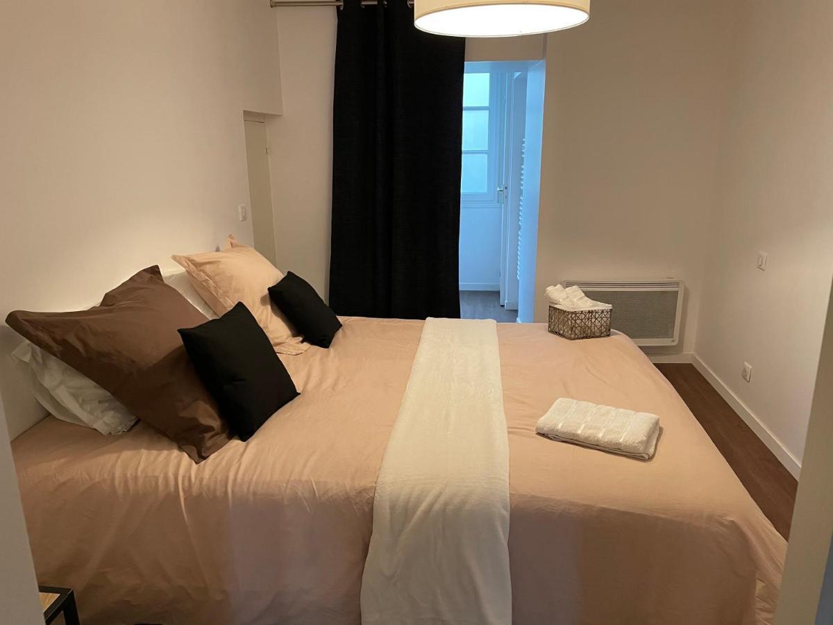 T1 Bis 35 M2 Lit Queen Size Tout Equipe Pau Kültér fotó